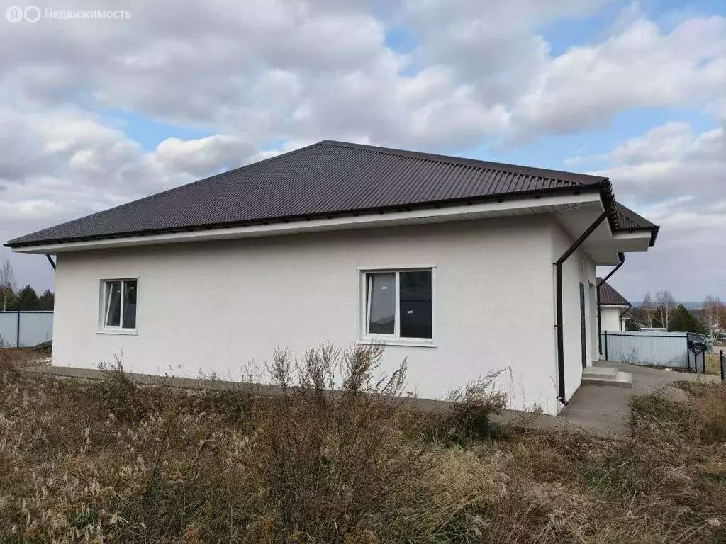 Дом в Горный, Уральская улица (120 м) - Фото 1