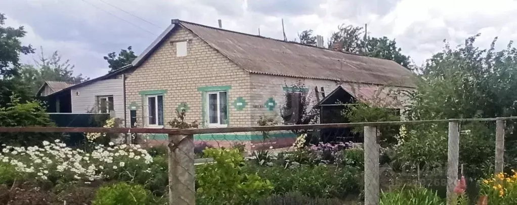 Дом в Белгородская область, Губкинский городской округ, с. Сергиевка ... - Фото 0