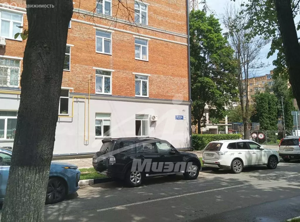 1к в 3-комнатной квартире (14 м) - Фото 1