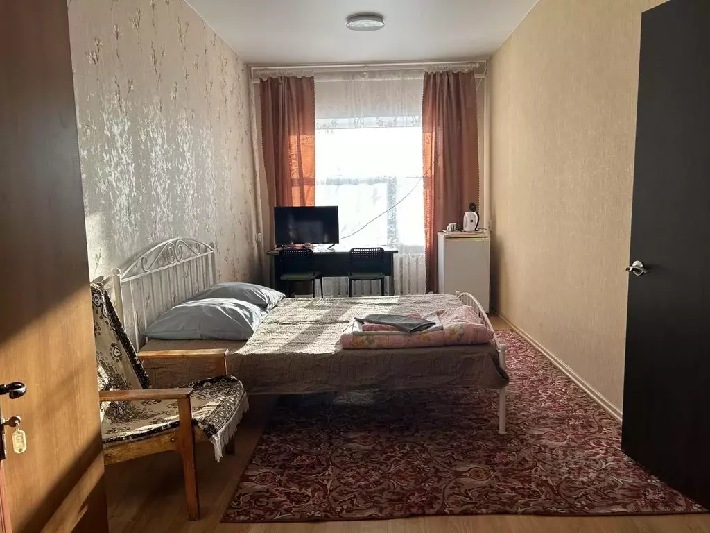 Комната Томская область, с. Каргасок ул. Голещихина, 87 (15.0 м) - Фото 1