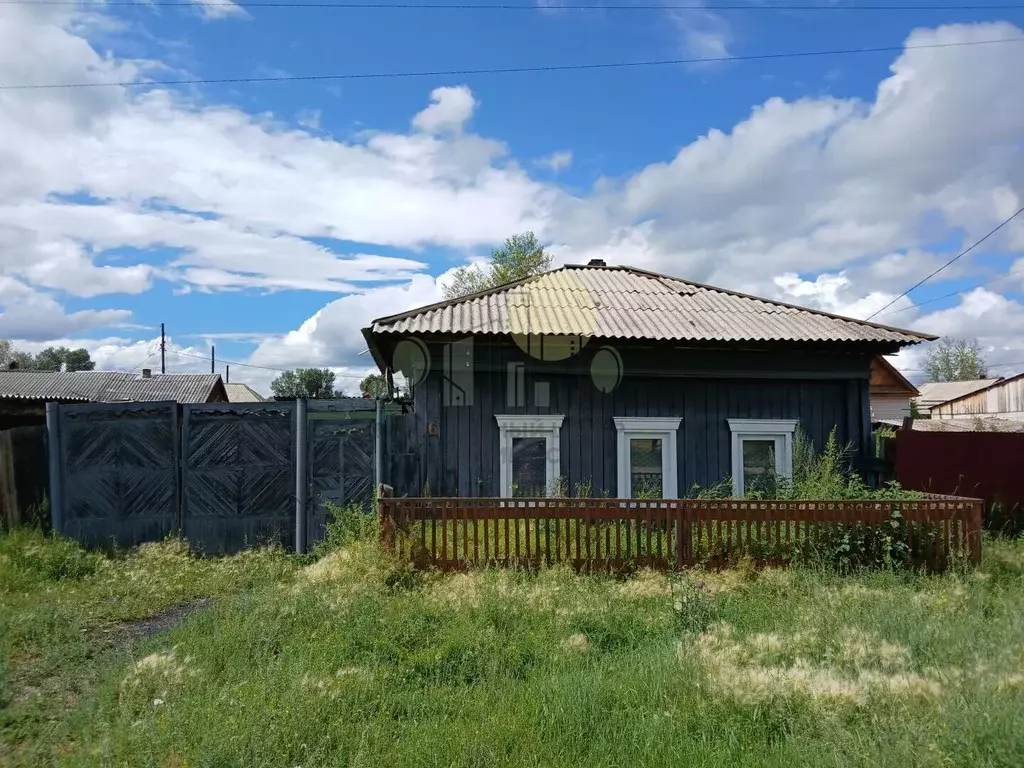 Дом в Иркутская область, Эхирит-Булагатский район, пос. Усть-Ордынский ... - Фото 1