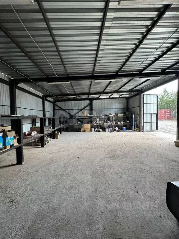 Склад в Саха (Якутия), Мегино-Кангаласский улус, Нижний Бестях пгт ул. ... - Фото 1