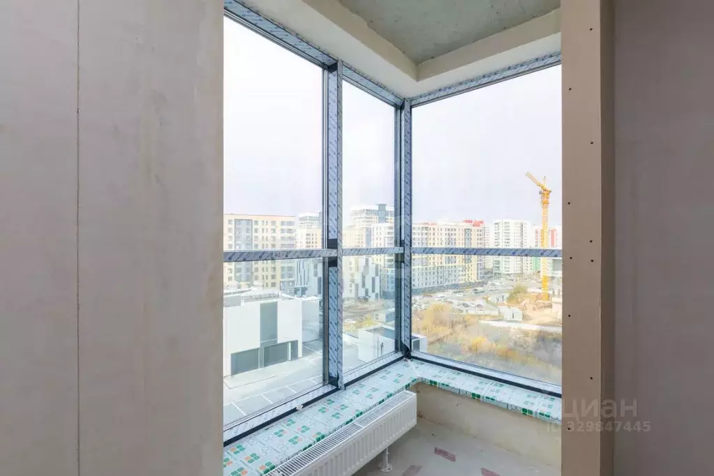 2-к кв. Тюменская область, Тюмень ул. Ю.-Р.Г. Эрвье, 38 (85.4 м) - Фото 1