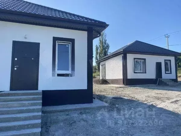 Дом в Краснодарский край, Новороссийск городской округ, Натухаевская ... - Фото 0