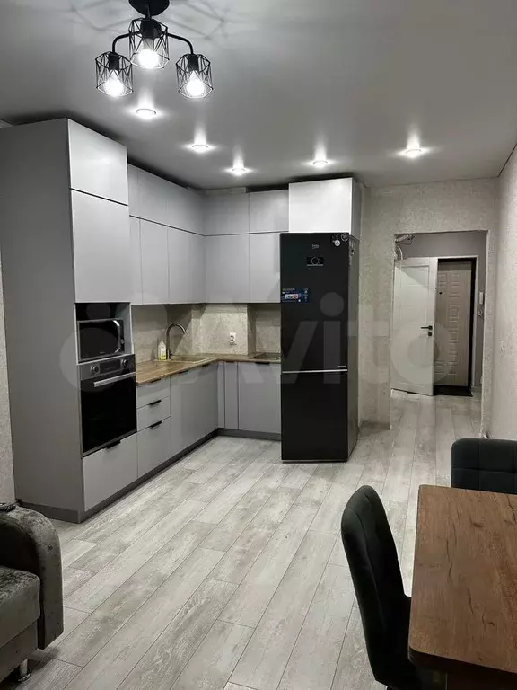 2-к. квартира, 45 м, 3/31 эт. - Фото 0