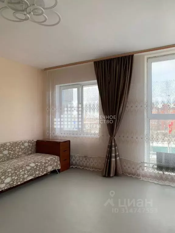 3-к кв. Ханты-Мансийский АО, Ханты-Мансийск ул. Мира, 61 (75.0 м) - Фото 1