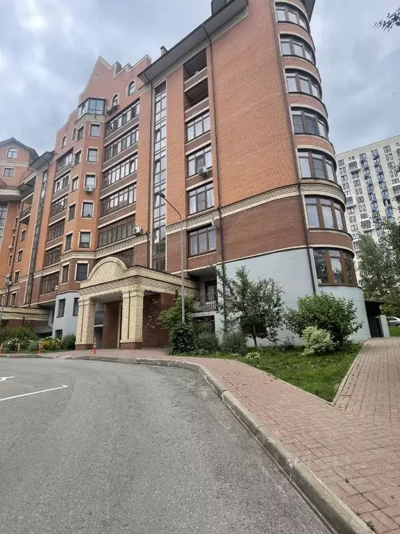 2-к кв. Московская область, Химки Клязьма-Старбеево мкр, Международный ... - Фото 0