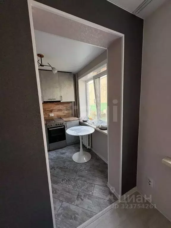 3-к кв. Амурская область, Благовещенск ул. Островского, 20А (56.0 м) - Фото 2