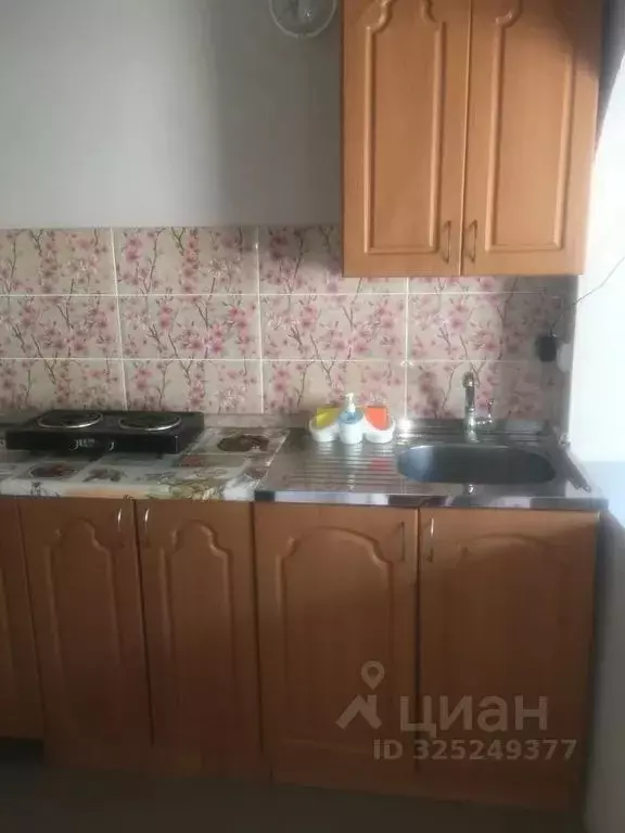 Комната Крым, Евпатория городской округ, Заозерное пгт ул. Гайдара, 8 - Фото 1