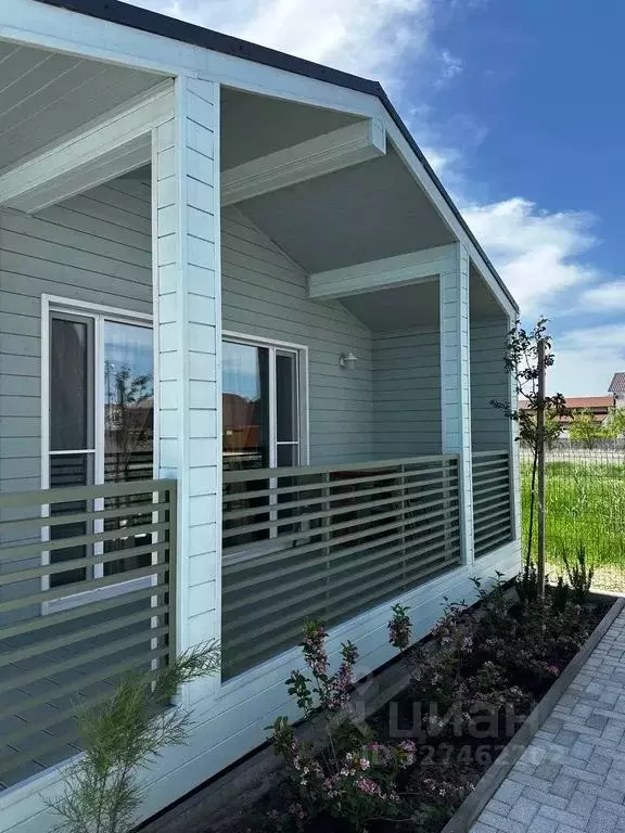 Дом в Краснодарский край, Темрюкский район, Голубицкое с/пос, ... - Фото 2