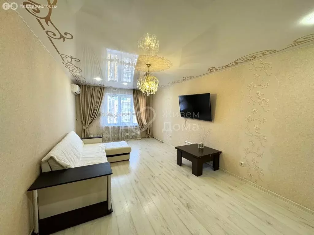 2-комнатная квартира: Октябрьский, 36-й микрорайон, 1 (72 м) - Фото 1