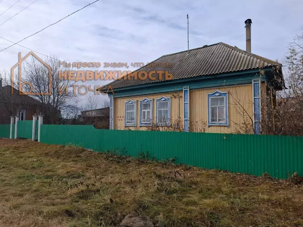 Дом в Башкортостан, Илишевский район, Ишкаровский сельсовет, с. ... - Фото 0