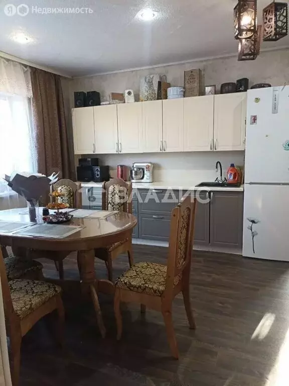 Дом в село Сотниково, Парковая улица, 7 (95 м) - Фото 1