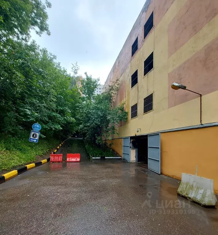 Гараж в Москва Краснобогатырская ул., 14 (21 м) - Фото 0
