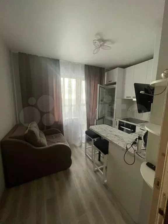 1-к. квартира, 40 м, 13/14 эт. - Фото 1