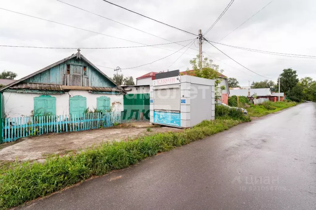 Участок в Омская область, Омск Городок Нефтяников мкр, ул. 50 лет ... - Фото 1