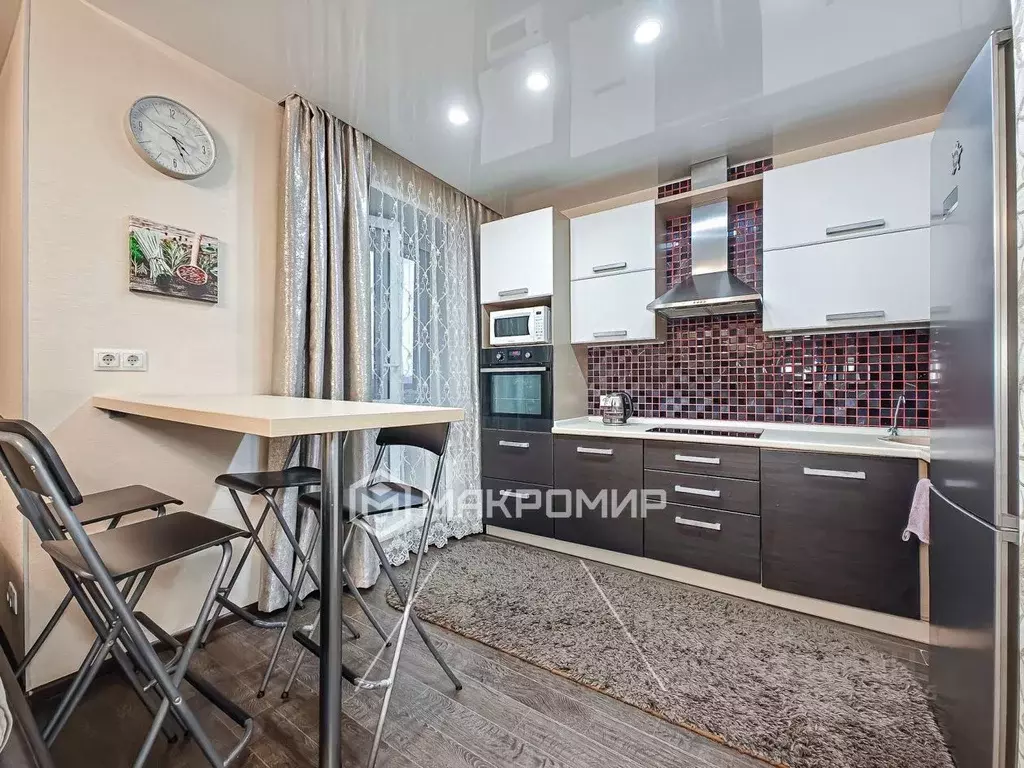 2-к кв. Новосибирская область, Новосибирск ул. 9 Ноября, 95 (60.0 м) - Фото 1