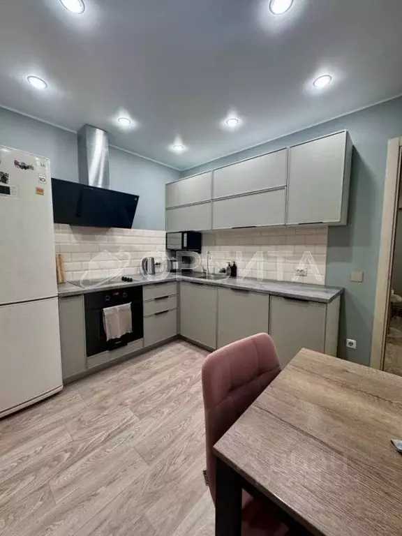 2-к кв. Тюменская область, Тюмень Широтная ул., 168к3 (62.6 м) - Фото 1