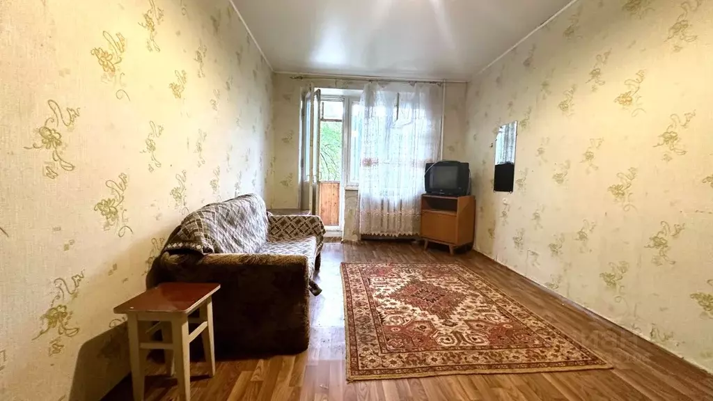 3-к кв. Волгоградская область, Волгоград Шекснинская ул., 14 (16.3 м) - Фото 0
