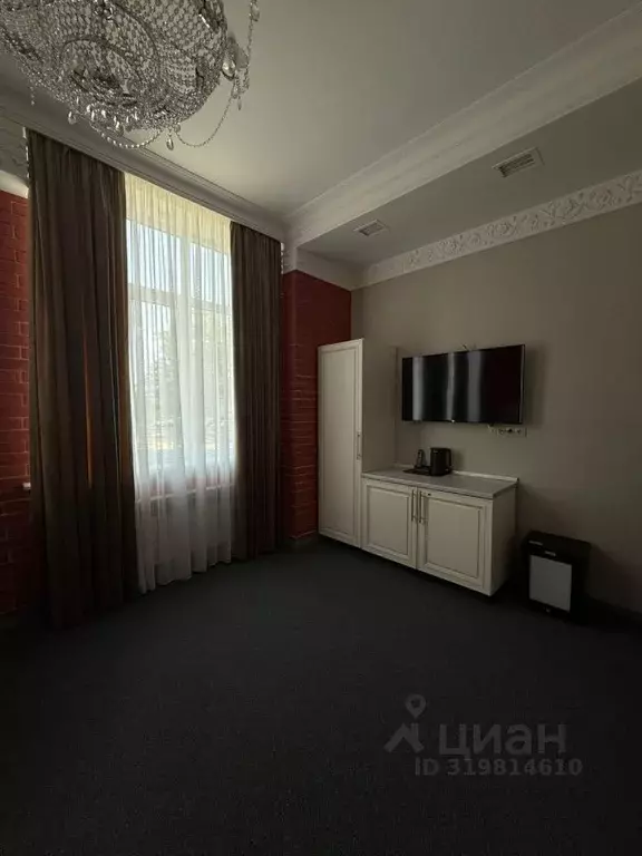 2-к кв. Дагестан, Каспийск ул. Хизроева, 17А (30.0 м) - Фото 1
