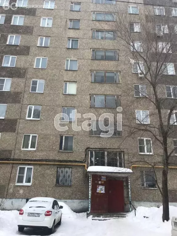 4-комнатная квартира: Воронеж, улица Кривошеина, 21 (68.8 м) - Фото 0