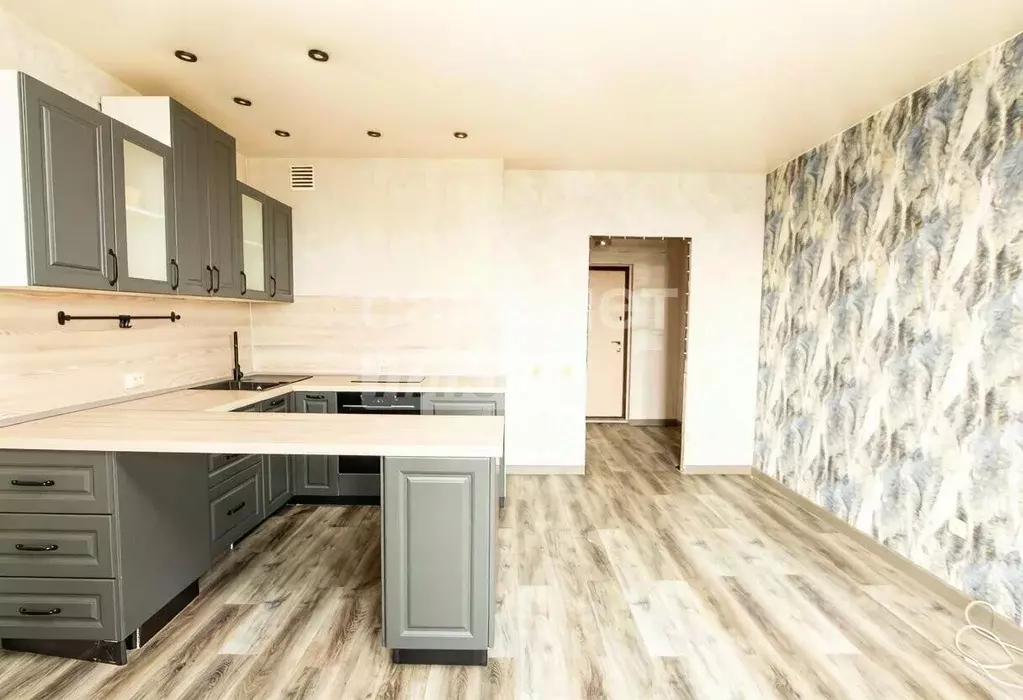 Студия Новосибирская область, Новосибирск ул. Кирова, 236 (29.0 м) - Фото 1