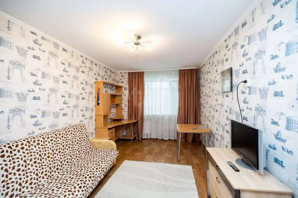 2-к кв. Ханты-Мансийский АО, Сургут ул. Республики, 88 (47.3 м) - Фото 0
