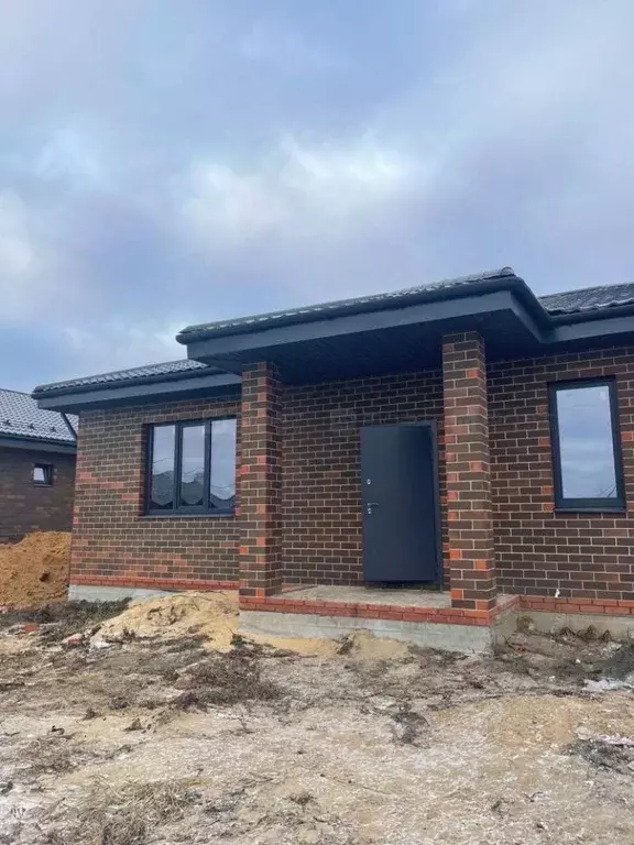 Дом в Татарстан, Лаишевский район, Егорьевское с/пос, д. Кзыл-Иль ул. ... - Фото 1