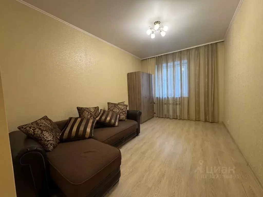 2-к кв. Татарстан, Казань Чистопольская ул., 71а (60.0 м) - Фото 1