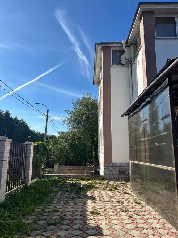Дом в Ленинградская область, Гатчина ул. 120-й Гатчинской Дивизии, 11 ... - Фото 2