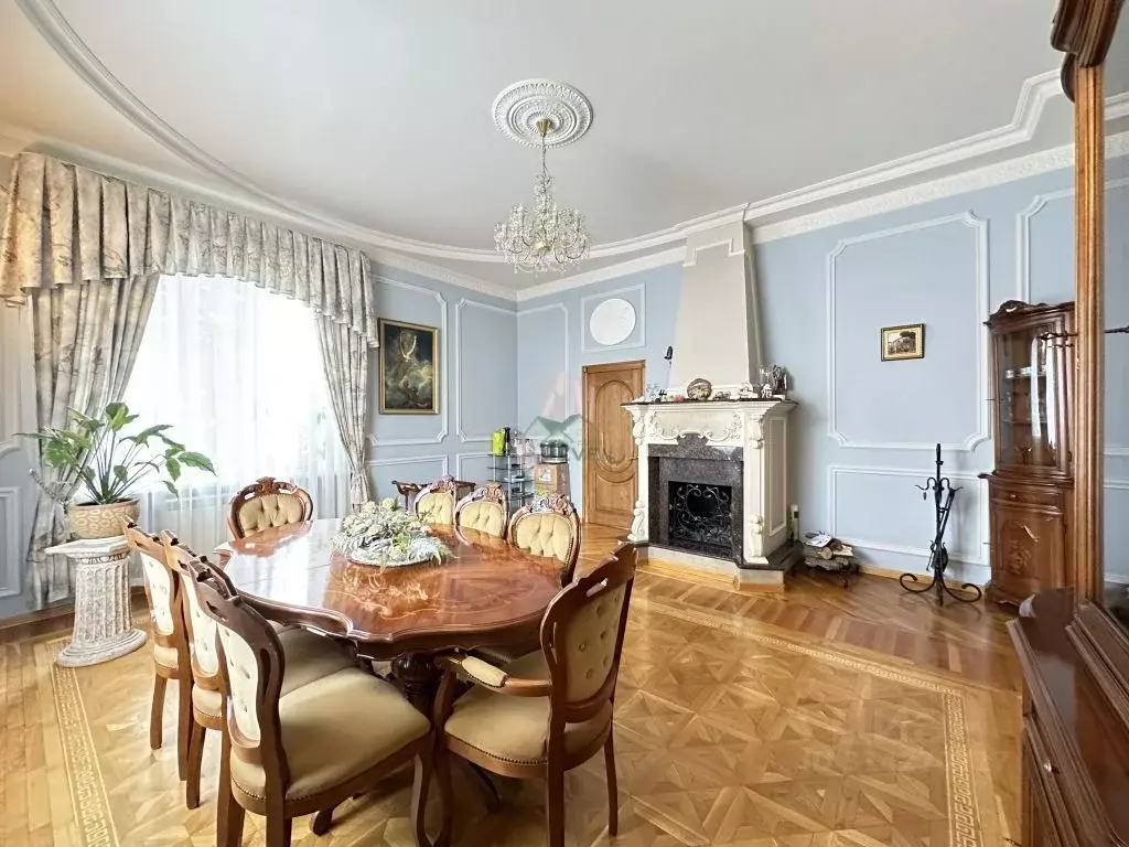 Дом в Саратовская область, Саратов Зональный мкр,  (371 м) - Фото 0