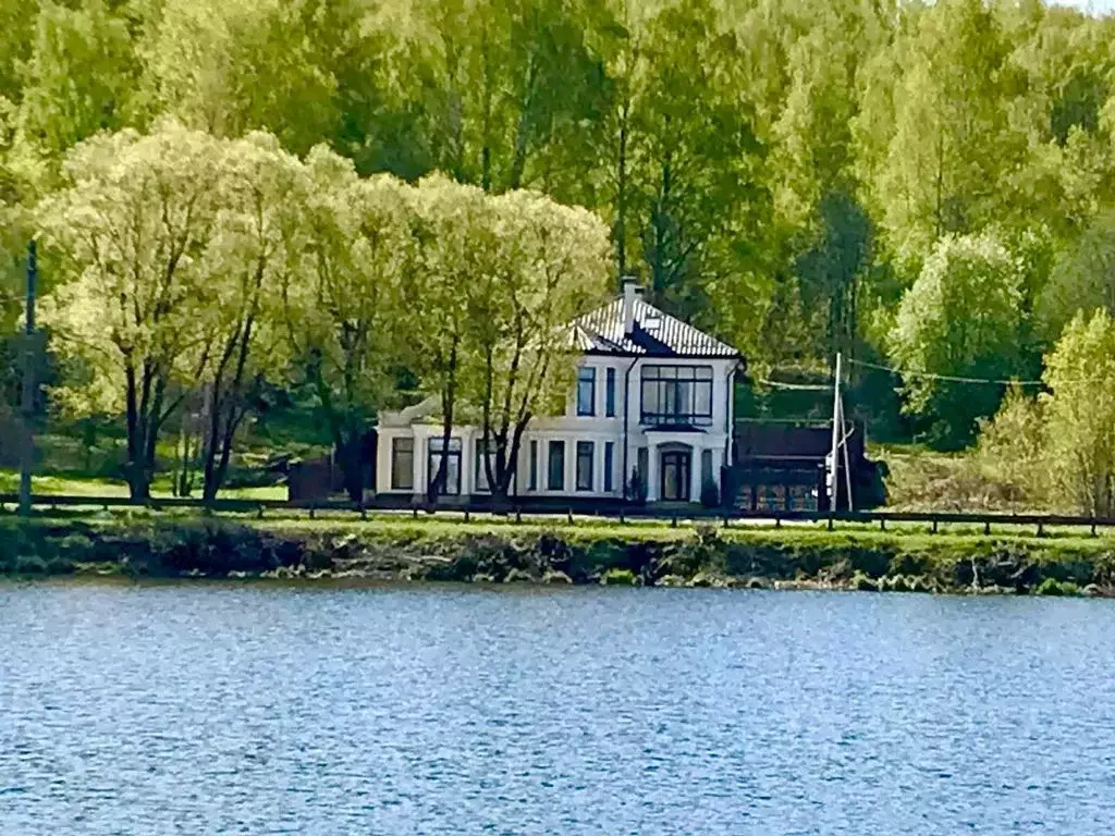 Дом в Ивановская область, Кинешма Подгорная ул., 34 (170 м) - Фото 1