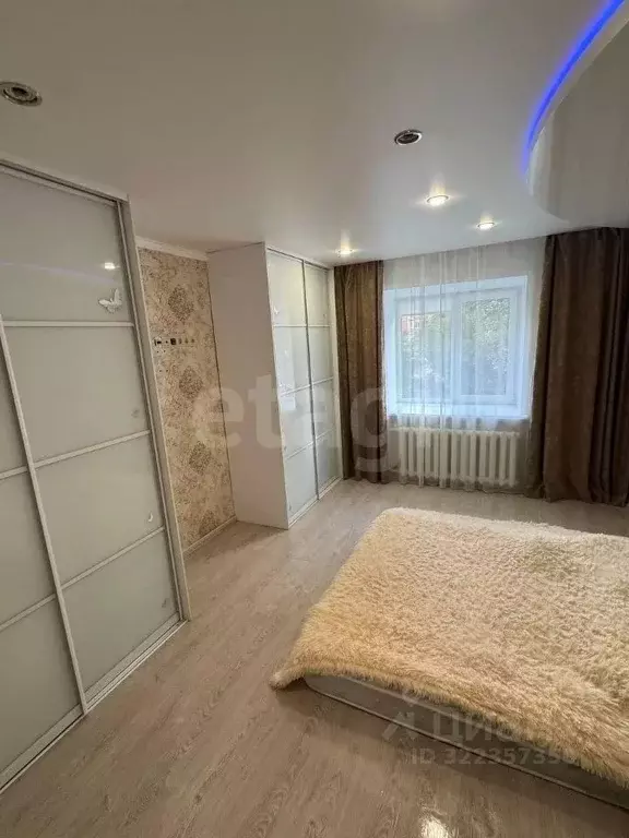 2-к кв. Калужская область, Бабынинский муниципальный округ, Воротынск ... - Фото 1