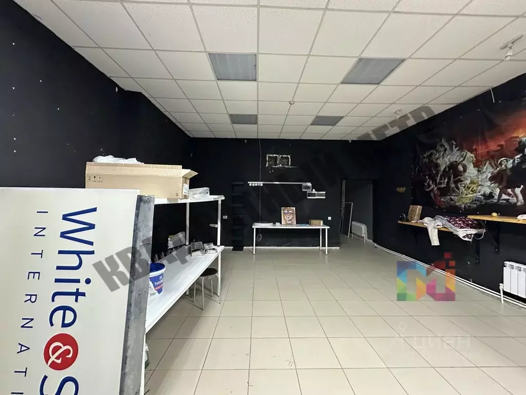 Помещение свободного назначения в Калмыкия, Элиста 8-й мкр, 56 (253 м) - Фото 2