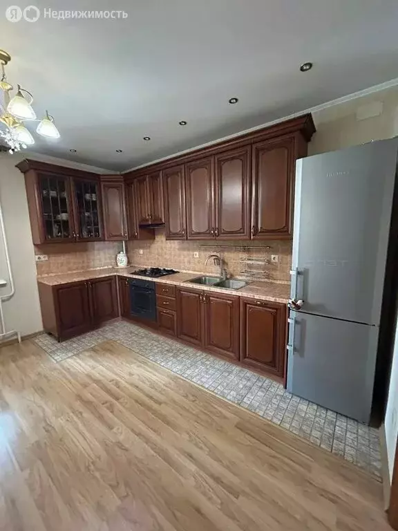 3-комнатная квартира: Казань, Гвардейская улица, 16Б (105.1 м) - Фото 1