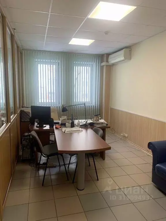 Офис в Самарская область, Тольятти 12-й кв-л, бул. Гая, 19 (69 м) - Фото 1