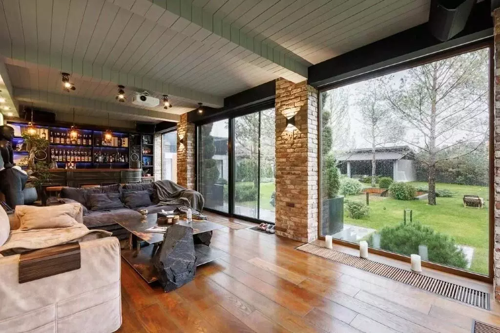 Коттедж в Московская область, Красногорск городской округ, с. ... - Фото 1