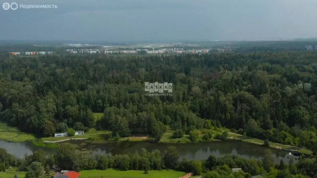 Дом в деревня Елино, Зеленоградская улица, 90 (250 м) - Фото 1