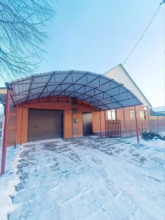 Дом в Мордовия, Саранск ул. Туполева, 2 (150 м) - Фото 1