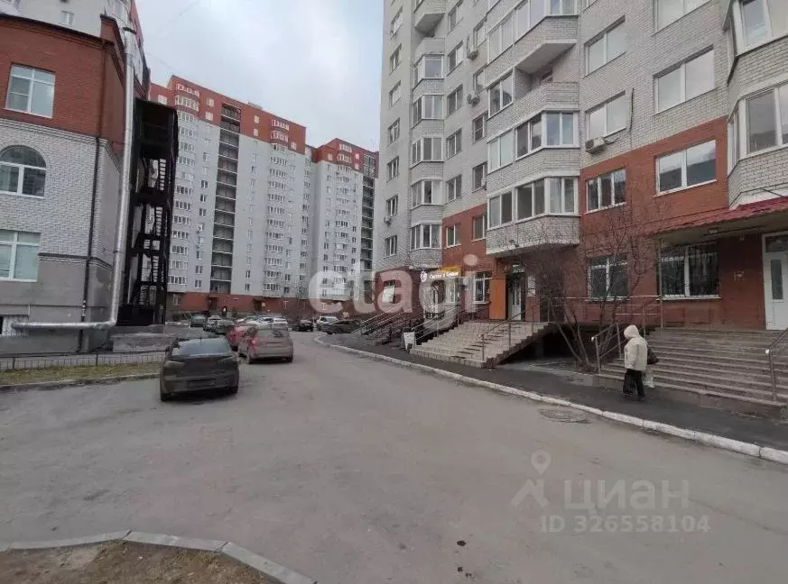 Торговая площадь в Тюменская область, Тюмень ул. 50 лет ВЛКСМ, 15к1 ... - Фото 1