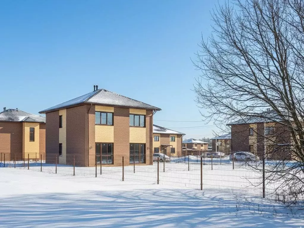 Дом в Ленинградская область, Всеволожский район, Агалатовское с/пос, ... - Фото 1