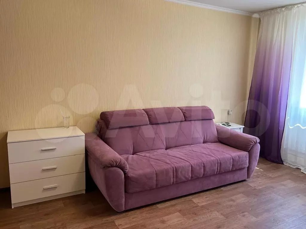 1-к. квартира, 40 м, 9/17 эт. - Фото 1