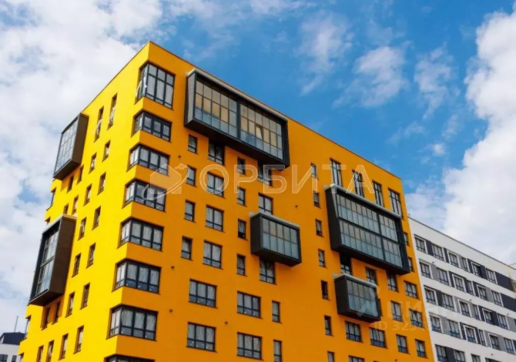 3-к кв. Тюменская область, Тюмень Рощино мкр, ул. Александра ... - Фото 1