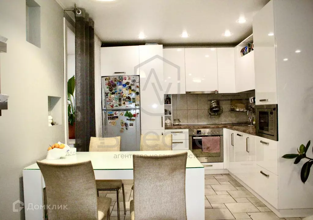 Продаётся 4-к квартира, 108 м - Фото 0