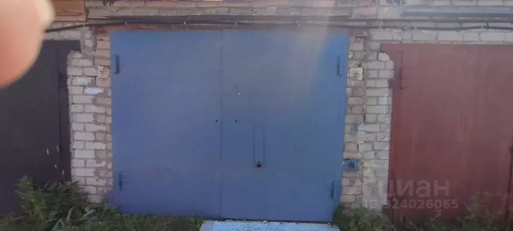 Гараж в Тюменская область, Ишим Тюменская ул., 55 (18 м) - Фото 1