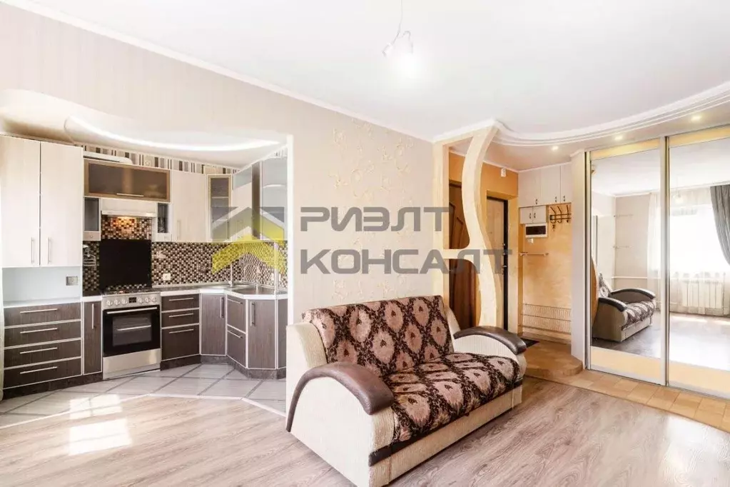 2-к кв. Омская область, Омск ул. 6-я Станционная, 35 (43.0 м) - Фото 0