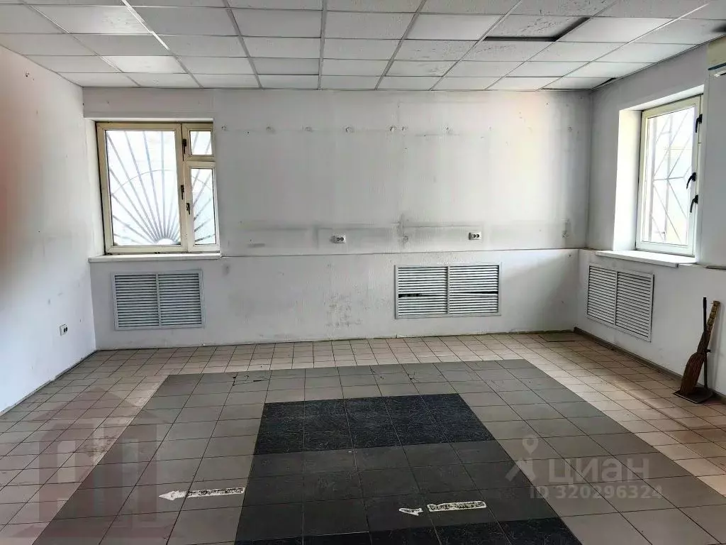 Торговая площадь в Тверская область, Тверь Старицкое ш., 27 (85 м) - Фото 1
