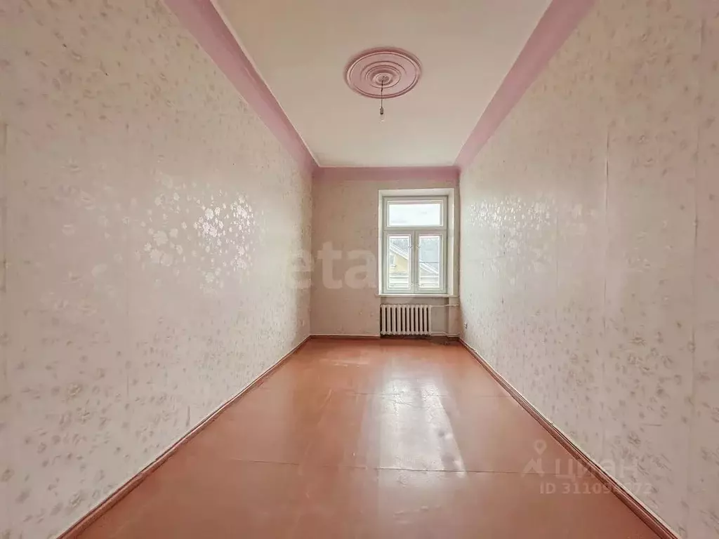 3-к кв. Псковская область, Псков Октябрьский просп., 19 (89.1 м) - Фото 1