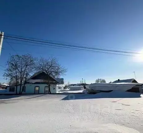 Дом в Кемеровская область, Топки ул. Петровского, 235 (35 м) - Фото 1