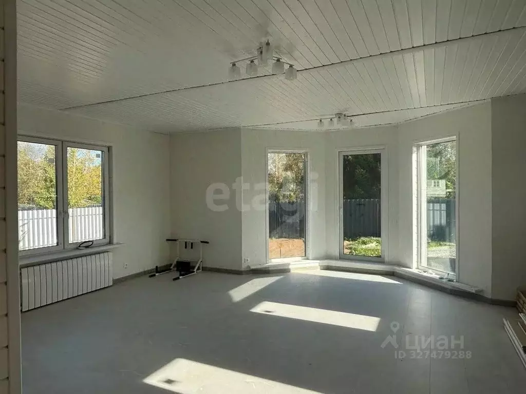 Дом в Ленинградская область, Ломоносовский район, Виллозское городское ... - Фото 1